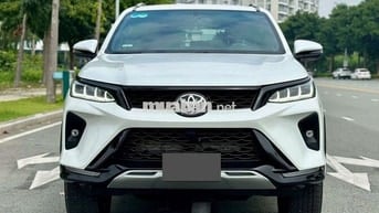 Toyota fortuner legender 2.4G- 29000 km