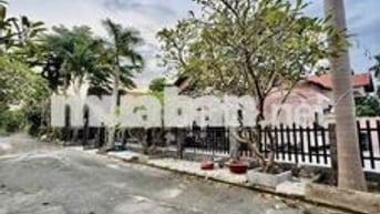 NHÀ SÂN VƯỜN1800m,GỒM 3PN,2WC,SÂN BÓNG ĐÁ,ĐẤT TRỐNG  HỢP NUÔI THÚ CƯNG