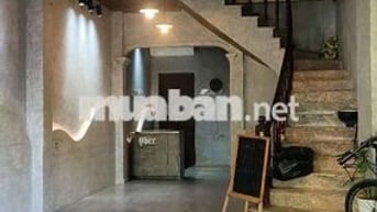 Cho thuê tầng 1 làm văn phòng, kinh doanh, bán hàng