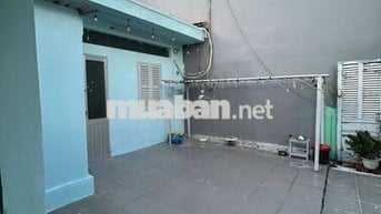 cần bán gấp căn nhà  Quận 1 nhà hẻm 5p+ 5toilet quận 1, full nội thất