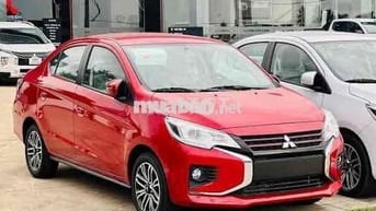 Mitsubishi Attrage 2024 Premium 1.2 CVT - 13000 km