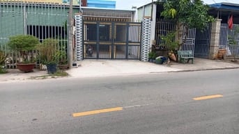 CCG bán tài sản mặt tiền đường kinh doanh, Xã Tân Phú Trung giá 900TR