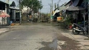 BÁN DÃY TRỌ NGAY THỊ TRẤN HÓC MÔN 120m2 GIÁ 880 TRIỆU