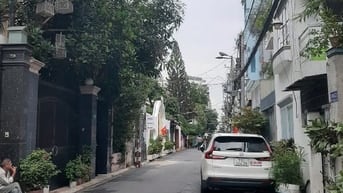 Gia đình cần bán nhà HXT đường Liên khu 5-6 - Bình Tân