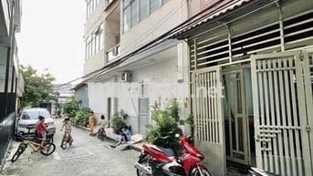 Bán nhà mặt tiền kinh doanh lô góc 4.5x19.5m 5 phút là qua tân phú