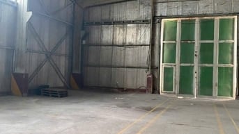 Cho thuê kho mặt tiền: Nguyễn Văn Quỳ Quận 7_Diện tích: DT: 860m2