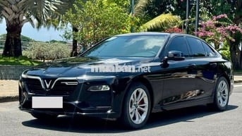 VinFast Lux A2.0 2021 2.0 AT - 27000 km