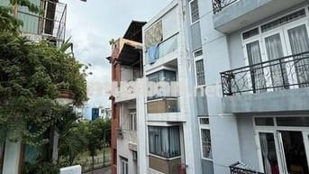 CĂN HỘ 2 PN FULL NỘI THẤT CÓ BAN CÔNG CHỢ PHẠM VĂN HAI Q. TÂN BÌNH