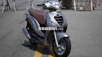 bán hoặc đổi xe Vespa hoặc PX150 ( đời cũ )