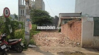 Bán Nền Đất Khu Dân Cư Long Hòa MT Đường 826 Nằm Sau Phòng Công Chứng