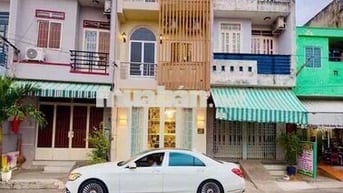 Mặt Tiền Kinh Doanh Xịn như khách sạn 5 sao
