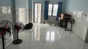 [ Hiệp Bình Phước] Phòng cho thuê mới, có ban công, NVS tách biệt