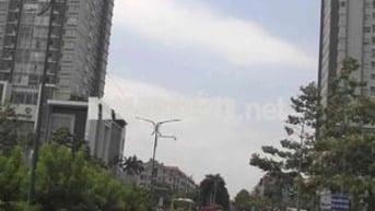 MẶT TIỀN HIM LAM NGUYỄN THỊ THẬP NHÀ THÔ