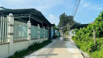 5x39 có thổ, gần cổng KCN. Đường bê tông. 350tr 