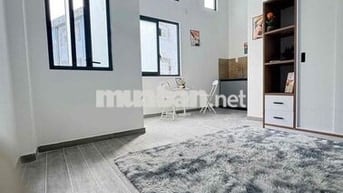 CHO THUÊ CĂN STUDIO BAN CÔNG NGAY LÀNG ĐH