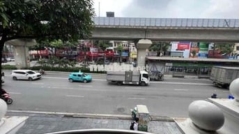 mặt Phố Quang Trung 51m 5tầng vỉa hè thênh thang, Kinh doanh bất chấ