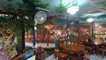 Nhà Hàng Ẩm Thực Góc Phố tuyển nhân viên 