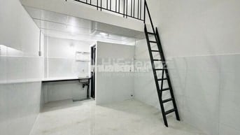 Phòng giá rẻ trên đường Lý Phục Mang, gần KTX Tân Thuận, Quận 4,quận 1