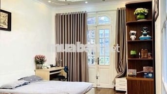 Bán nhà Phúc Tân, kinh doanh đỉnh, 75m2 22 tỷ