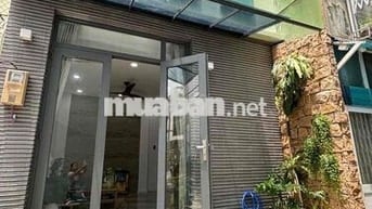 Lên Sóng Siêu Phẩm Nhà Nhỏ Hẻm Rộng Sát Quận 1