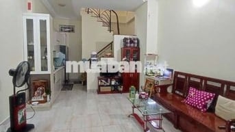 NHÀ BÁN 3 LẦU - PHẠM VĂN BẠCH - PHƯỜNG 15, TÂN BÌNH , TRƯỜNG CHINH