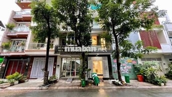 Cho Thuê Nhà Nguyên Căn Sát Bên Phú Mỹ Hưng Quận 7