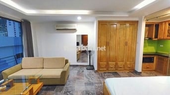 1/10 trống Studio 40m2 full đồ, view thoáng, ban công thoáng, BA ĐÌNH