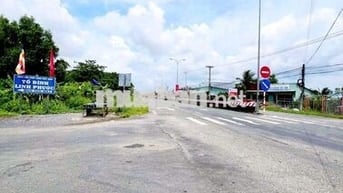 Chính chủ cần bán gấp nền thổ cư mặt tiền nhựa Mỹ Lệ