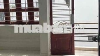 Cần cho thuê nhà nguyên căn, 4PN, có ban công, NGUYỄN SÚY , TÂN PHÚ