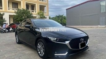 Mazda 3 2022 1.5L Luxury - 68000 km