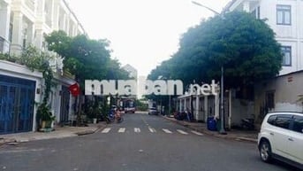 Cho thuê nhà vừa ở vừa làm vp gần vòng xoay an phú