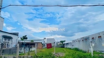 ĐẤT NGỘP NGAY CHỢ PHƯỚC THẠNH, 10M X 39M, SỔ HỒNG RIÊNG, GIÁ 800 TRIỆU