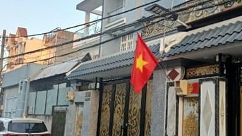 Nhà 3 tầng hẻm 7 m 1 sẹc Huỳnh Tấn Phát Thị trấn Nhà bè. 178 m2 thổ cư