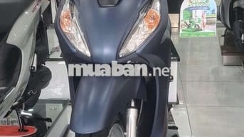 Hè năng động cùng Mcredit