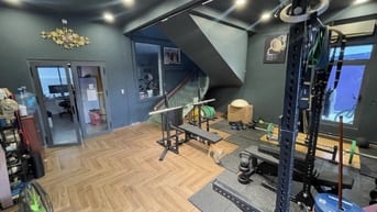 Bán nhà 233m2 ngang 16m dài 15m giá rẻ 18,5 đồng 