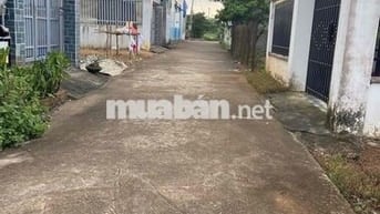 cần bán  5 x 28 sổ riêng cách QL1A 500m
