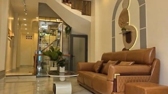 NHÀ MỚI ĐẸP, THANG MÁY, TRỆT, 3 LẦU, 60m2, 13.9 TỶ