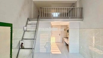 PHÒNG DUPLEX CỬA SỔ TRỜI NGAY VƯỜN LÀI QUA VĂN HIẾN 5P