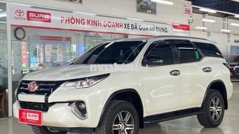 Toyota Fortuner 2019 máu trắng số tự động máy xăng