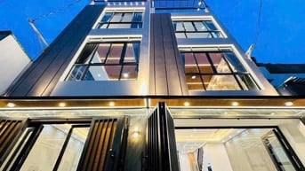Nhà 4,1 x13,5 đúc 3 lầu thang máy phạm văn chiêu phường 16 gò vấp 