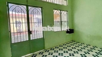 CHO THUÊ NHÀ NGAY NGÃ TƯ PHẠM HÙNG