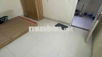 Cho thuê phòng Bát Khối- LB giá rẻ 2,3tr với 22m2