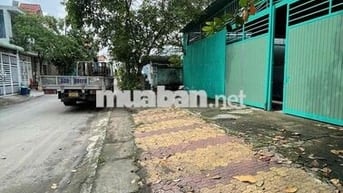 Sáng Nhượng Kho Xưởng  DT: 20m * 25m ( 500m2 )