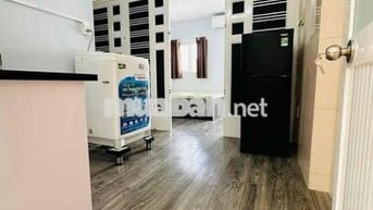 PASS TRỌ BAN CÔNG SIÊU THOÁNG - TÁCH BẾP, FULL NỘI THẤT, SIÊU RỘNG Q6