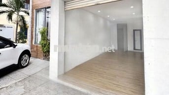 CHO THUÊ NHÀ MẶT TIỀN - ĐƯỜNG NGÔ QUYỀN, Q.SƠN TRÀ 40m2, TP. ĐÀ NẴNG.