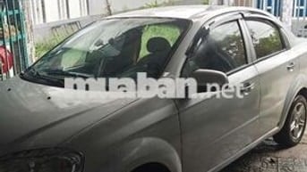 Cần tiền nên bán gentra 2010 hơn 110000 km