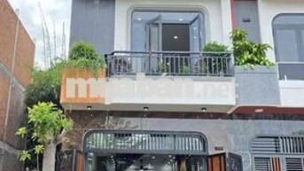 CÔ MAI BÁN GẤP NHÀ NGUYỄN CÔNG HOAN-PHÚ NHUẬN GIÁ 6tỷ450/67,5m2