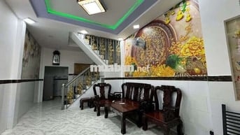 Cho thuê nhà nhỏ gọn, 2pn có sẵn máy lạnh, Thống Nhất p16 Gò vấp