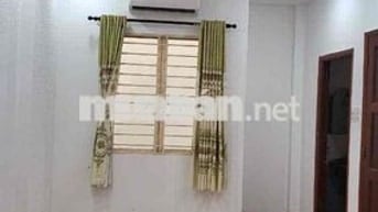 Nhà Hẻm 6M Đường Lạc Long Quân , DT:4x14m, 4lầu 4PN