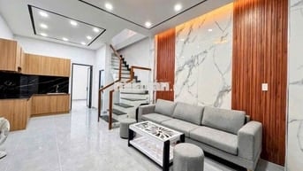 KẸT TIỀN BÁN GẤP 3TẦNG ĐẸP- NGUYỄN SƠN 56M2- NHỈNH 5TỶ